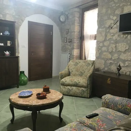 Portico Degli Amori *